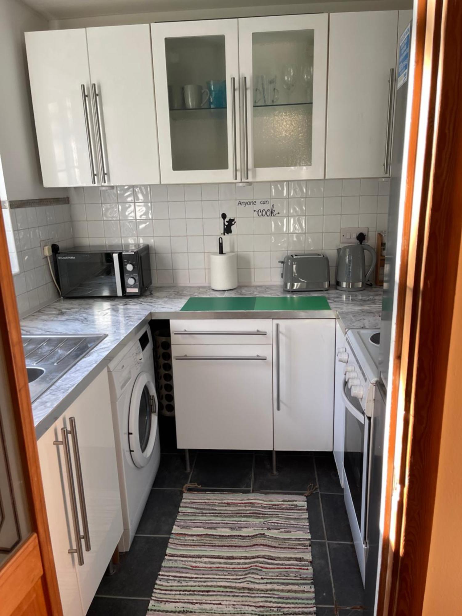 Cosy Flat Behind A Creekbeach In Grays Exterior photo
